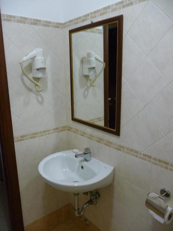 Agriturismo Biologico Corte Aragonese Santa Maria di Licodia Szoba fotó