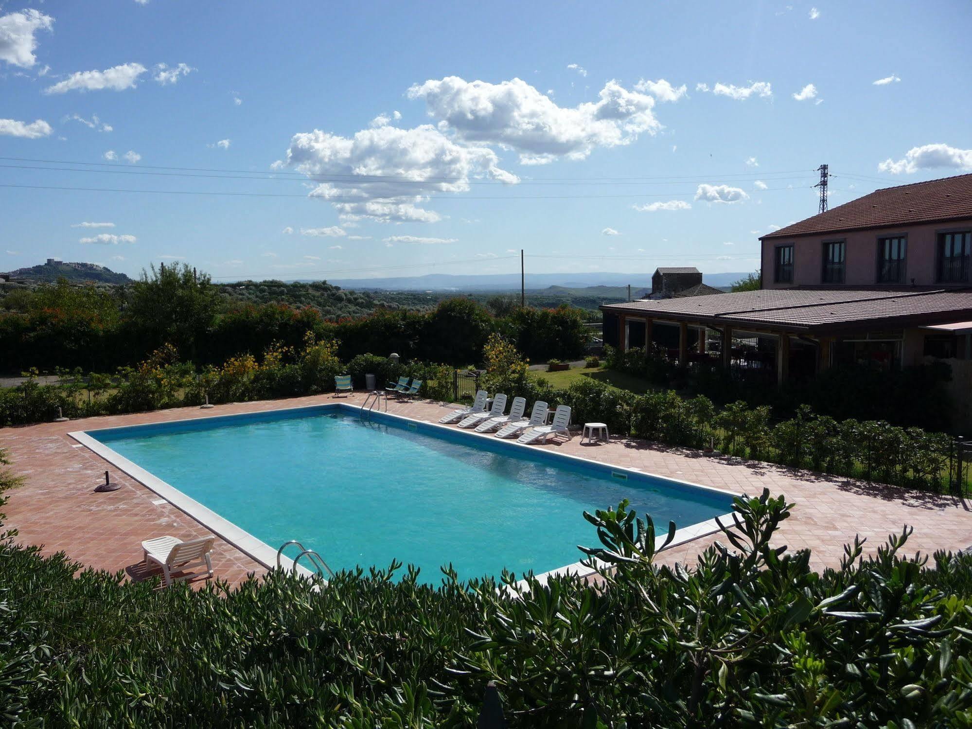 Agriturismo Biologico Corte Aragonese Santa Maria di Licodia Kültér fotó